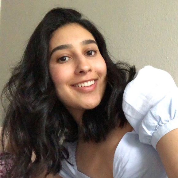 Meet your Posher, Jacqueline - Picture 1 of 1